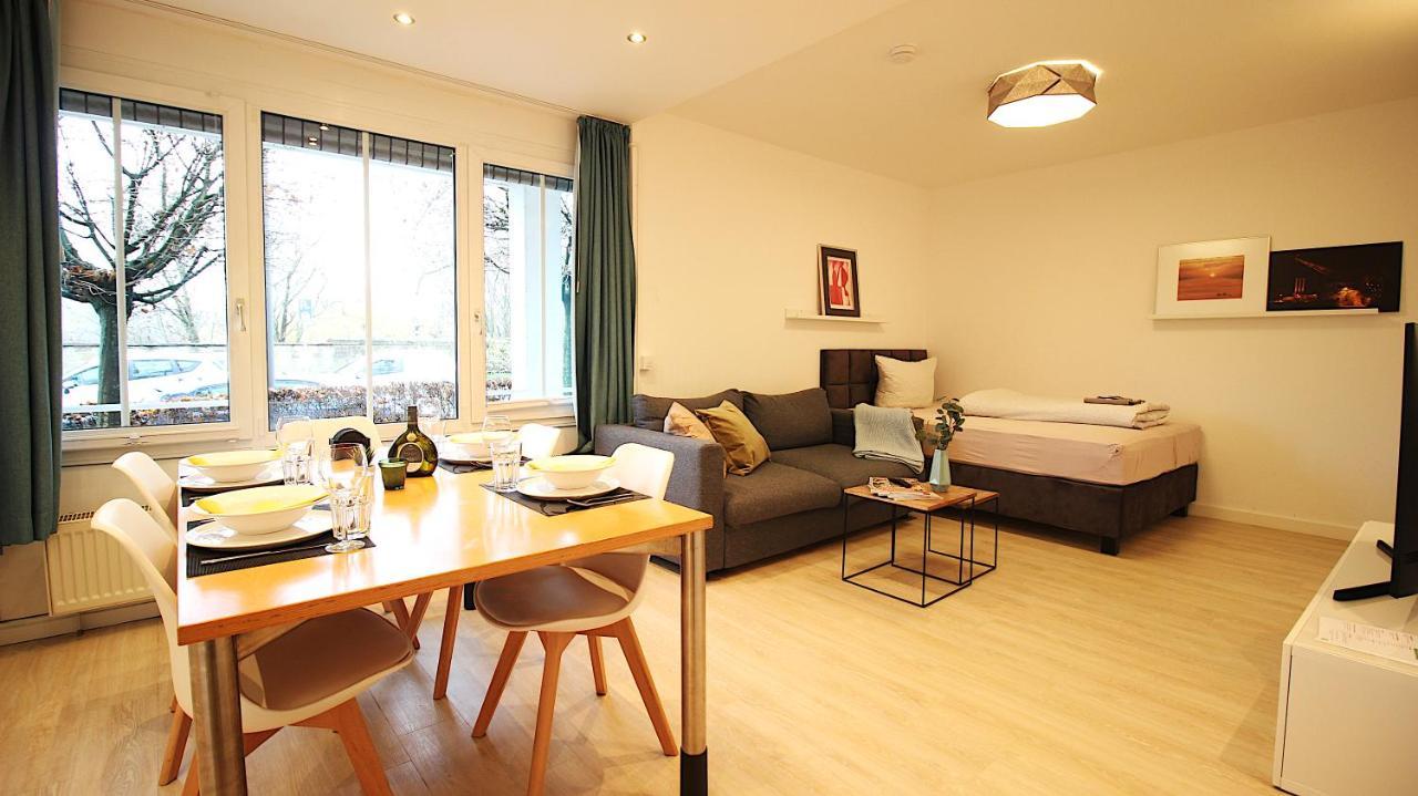 High-Quality Apartments Near Residence - Parking Space Würzburg Buitenkant foto